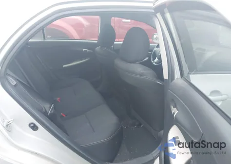 2013 Toyota Corolla S z USA, uszkodzony, nr VIN 2T1BU4EE9DC076613